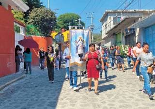 Celebra Ocotepec fiesta patronal en honor a Virgen de la Candelaria