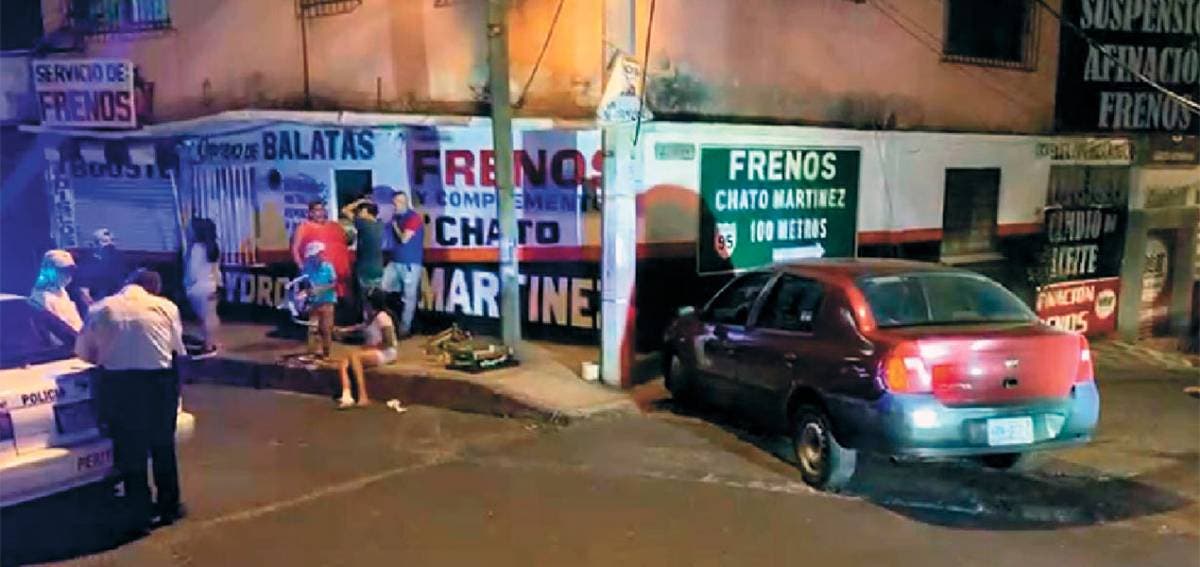 Impactan contra un negocio 