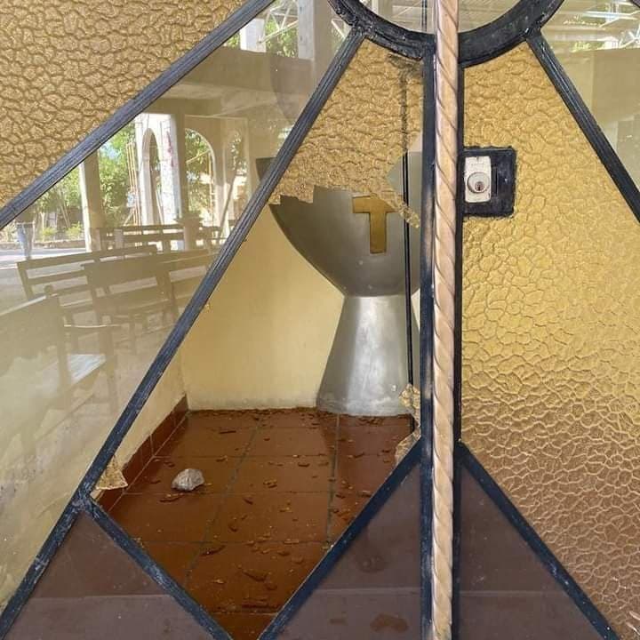 ROBO EN IGLESIA (2)_result.jpg