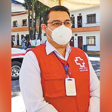 paramedicos-vacuna-covid_16-02-21.jpg