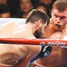 canelo-va-al-azteca.jpg