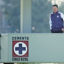 Pelaes-llorar-Cruz-Azul-201218.jpg
