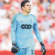 ochoa-imbatible-en-casa.jpg