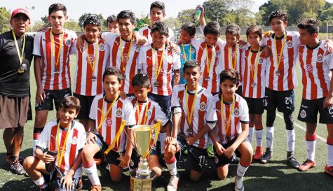 chivas-juvenil-campeones.jpg