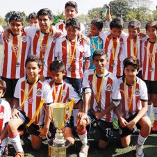 chivas-juvenil-campeones.jpg