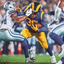 vaqueros-vs-rams-nfl.jpg