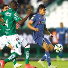 cruz-azul-leones-aburrido.jpg