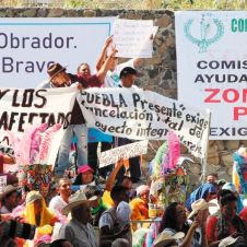 protesta-puebla-y-tlaxcala-110219.jpg