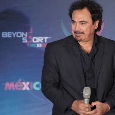 hugo-sanchez-america-supera-pumas.jpg