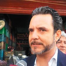 Antonio-Villalobos-Adan-apoyo-130219.jpg