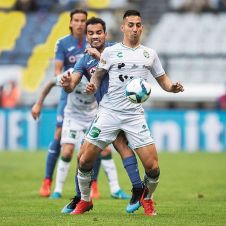 Cruz-Azul-vs-Santos-170219.jpg
