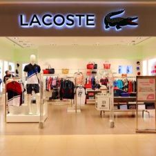 La marca francesa Lacoste comenzará a producir en México.jpg