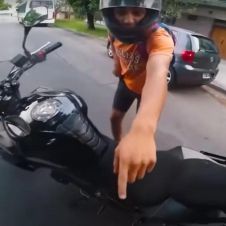 asalto en moto ok.jpg