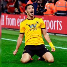 Raúl-Jiménez-Wolverhampton-banca-280220.jpg