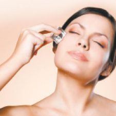 hielo-sobre-rostro-180422.jpg