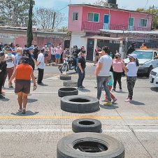 bloqueo-paso-express_26-03-21.jpg
