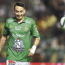 america-y-cruz-azul-buscan-a-sambueza.jpg