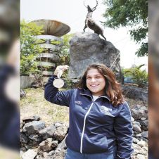 monserrat-festeja-el-dia-del-estudiante-como-atleta.jpg