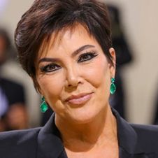 Kris Jenner se somete a una intervención quirúrgica para quitar tumor en ovario