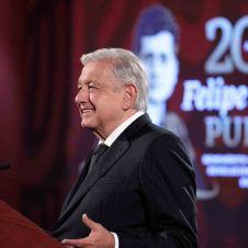 lopez obrador apatlaco.jpg