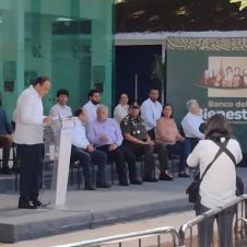 AMLO Coatlán del Río.jpg