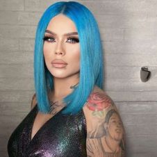 Critican a Mona por polémica respuesta sobre seguidora con cáncer que le pidió una peluca 