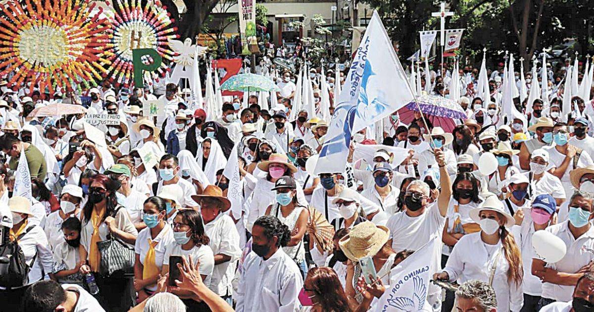 Obispo de Cuernavaca encabezó Caminata por la Paz