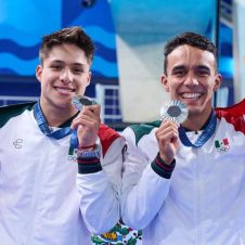 plata clavadistas mexicanos.jpg