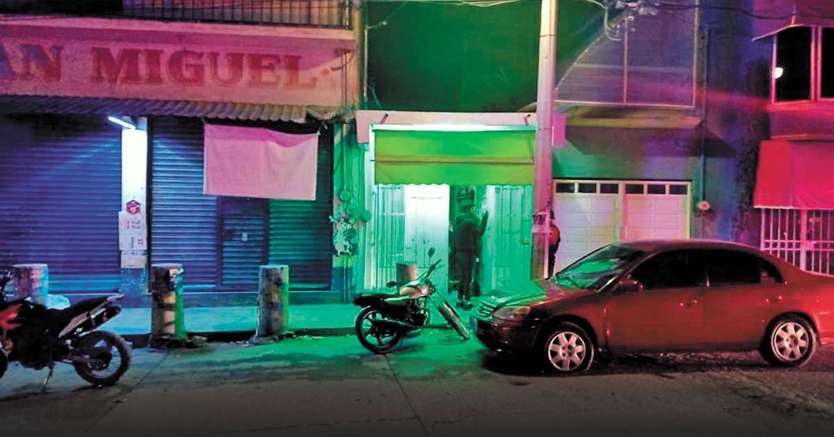 Balean a cuatro dentro de un bar en Morelos