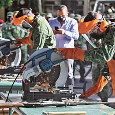 Destruye personal militar 233 armas en Morelos