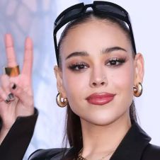 Danna Paola Anuncia su Nuevo Documental "Tenemos que Hablar"