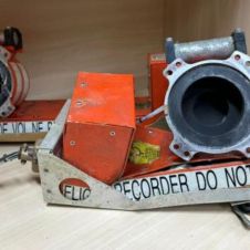 Revelan datos cruciales encontrados en la caja negra del avión que se estrello en Brasil