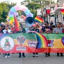 marcha gay.jpg