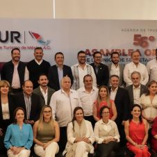 cuauhtemoc blanco turismo.jpg