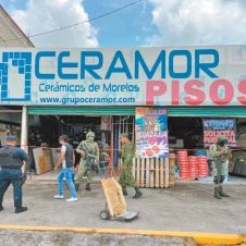 Asaltan-y-asesinan.jpg