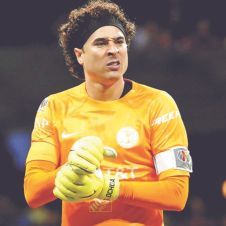memo ochoa.jpg