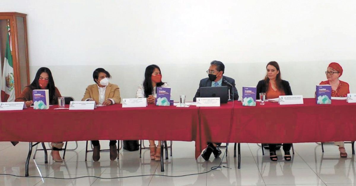 Falta construir la paridad en los Congresos, afirman investigadores