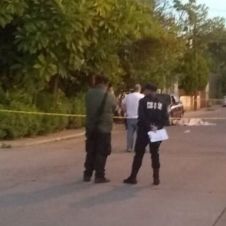 Asesinan a entrenador de basquetbol, dejan su cuerpo tirado afuera de secundaria.jpg