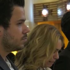 Rocío Sánchez Azuara da el último adiós a su hija.jpg