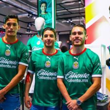 chivas nueva playera.jpg