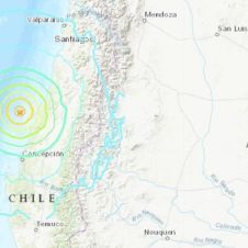 Así vivieron los chilenos el sismo de magnitud 6.8 este domingo.jpg