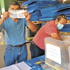 Aplican nuevas reglas en elección sindical
