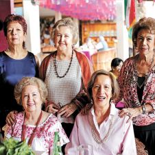 reunion-de-ex-companeros.jpg