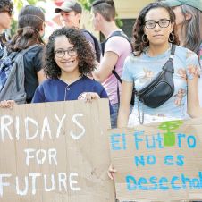 MARCHA-MEDIO-AMBIENTE-051019.jpg