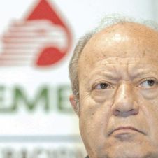 Romero Deschamps renuncia a su cargo como secretario general del sindicato petrolero.jpg