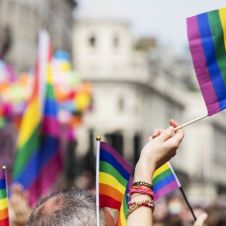 Médicos de Nuevo León podrán negarse a atender a comunidad LGBT.jpg