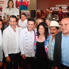 cuauhtemoc blanco ariadna barrera.jpg