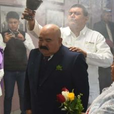 En plena sala del Congreso de Veracruz, Secretario de Salud se realizó una limpia.jpg