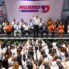 mujeres y hombres de 10.jpg