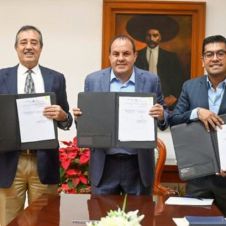 cuauhtemoc-blanco-Morelos-firma-201222.jpg